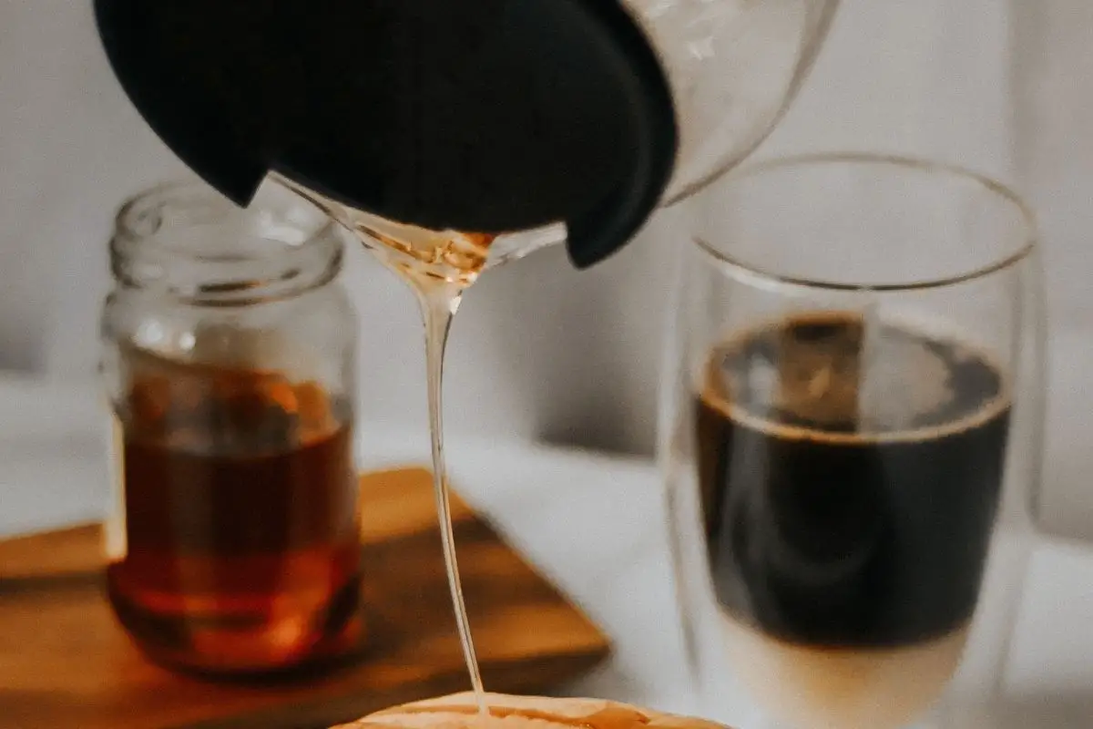 Ditch The Sugar, Put Maple Syrup In Coffee